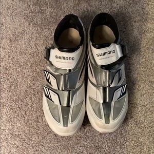 Shimano WR-82 women’s shoes with spd cleats